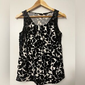 Covington Black and White Leaf Print Tank Top